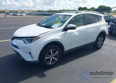 2018 Toyota Rav4 Xle из США, поврежденный, VIN JTMWFREV7JD113293